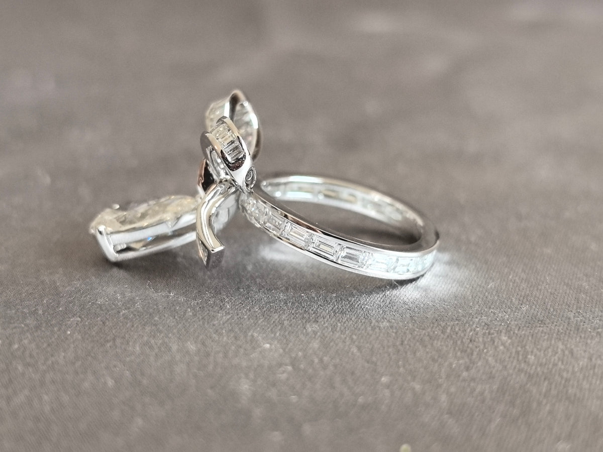 Juno Diamond PE-051 | 2.5 Carat Pear-Cut Lab-Grown Diamond Baguette Bow Halo Ring Ring