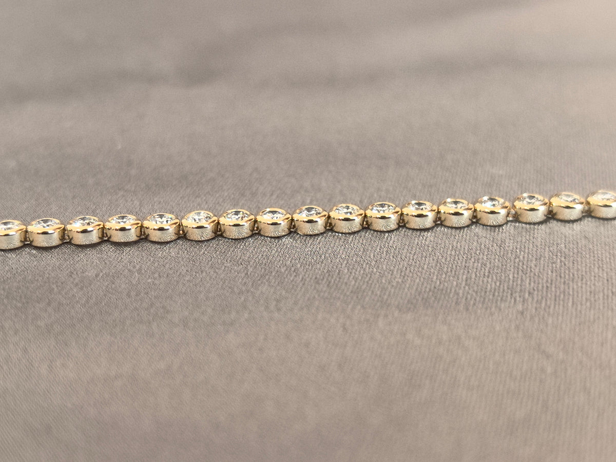 Juno Diamond B-048 | Bezel-Set Round Lab-Grown Diamond Continuous Row Bracelet in Yellow Gold Bracelet