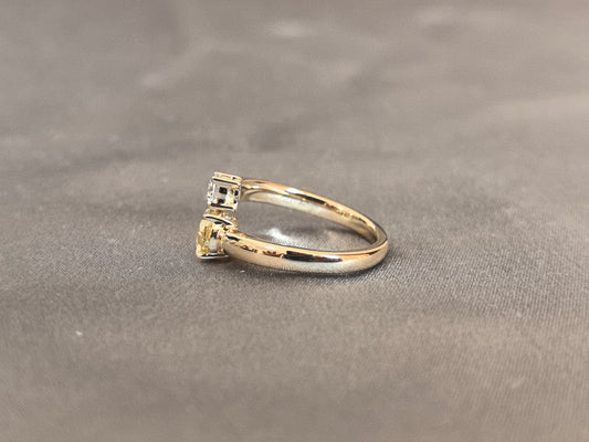 Juno Diamond MX-029 | 1 Carat Yellow Pear-Cut and Round Lab-Grown Diamond Open Twist Two-Stone Ring Ring