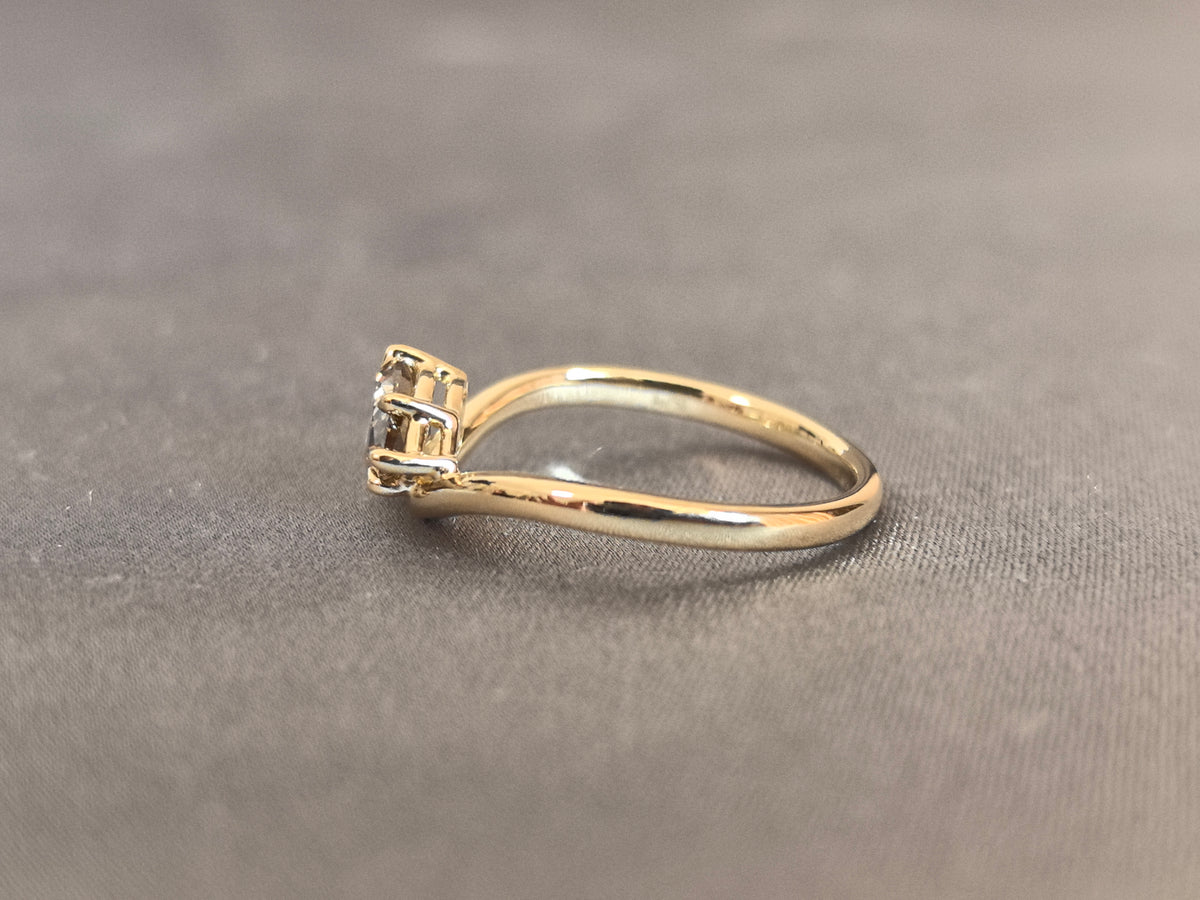 Juno Diamond PE-052 | 1 Carat Champagne Pear-Cut Lab-Grown Diamond Sculptural Wave Ring Ring