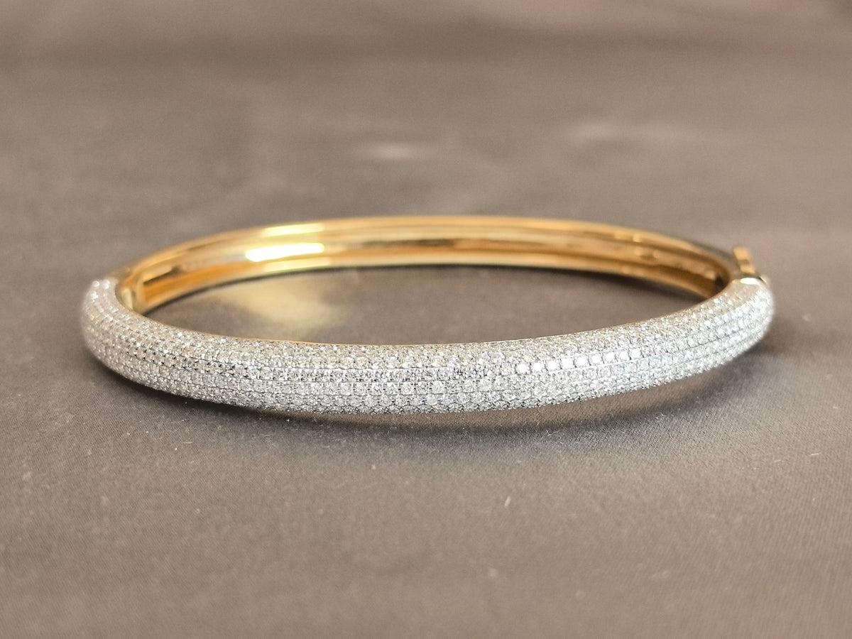 Juno Diamond B-050 | Dense Continuous Round Lab-Grown Diamond Pavé Bangle Bracelet Bracelet