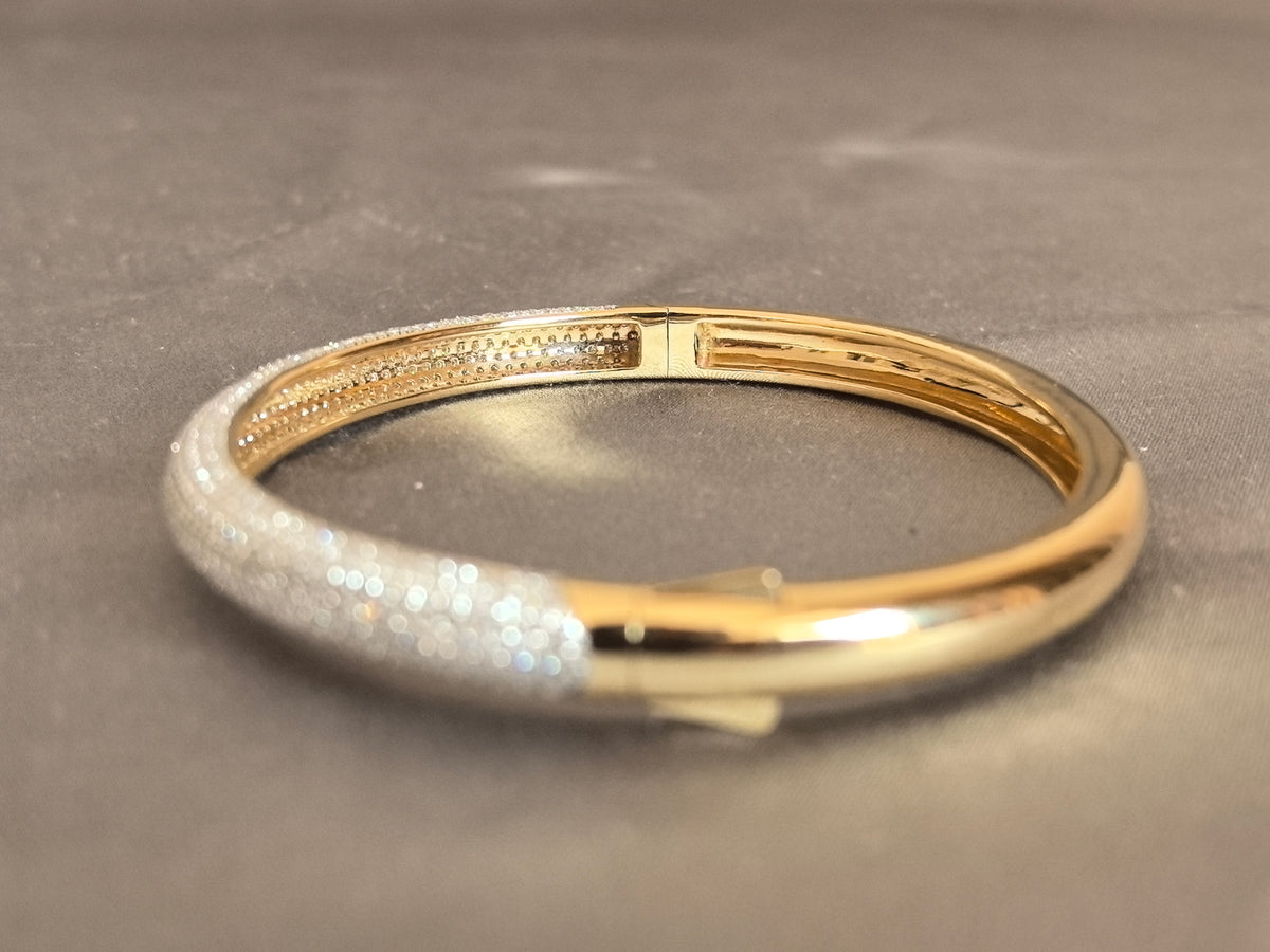 Juno Diamond B-050 | Dense Continuous Round Lab-Grown Diamond Pavé Bangle Bracelet Bracelet