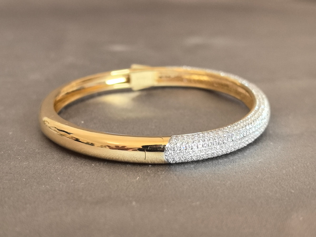 Juno Diamond B-050 | Dense Continuous Round Lab-Grown Diamond Pavé Bangle Bracelet Bracelet