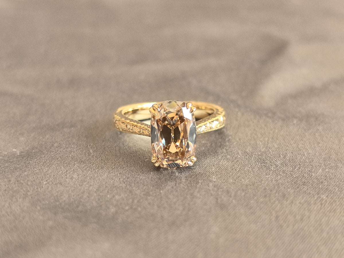Juno Diamond OV-087 | 4 Carat Champagne Oval-Cut Lab-Grown Diamond 1-Stone Prong Ring Ring
