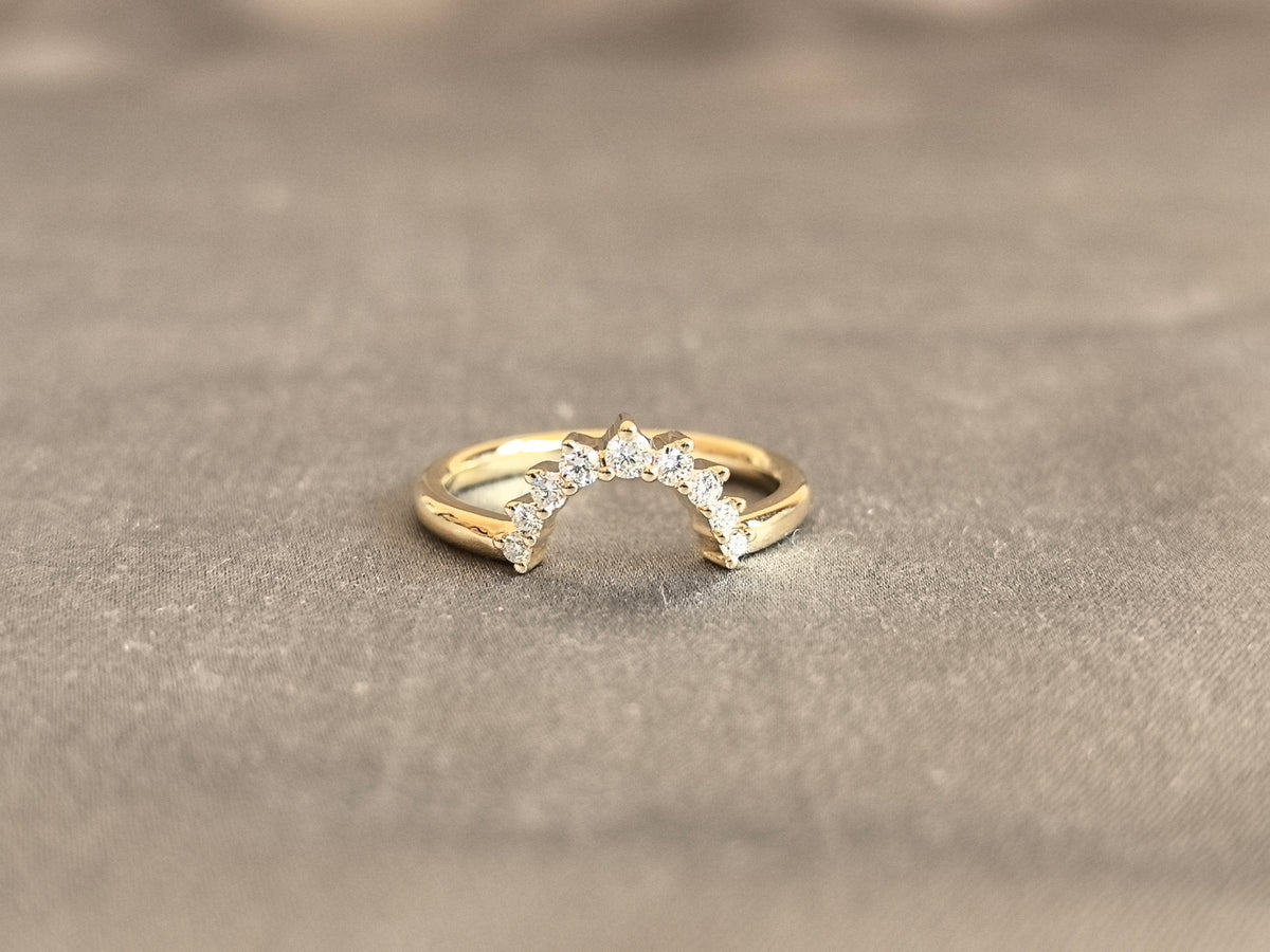 Juno Diamond RO-062 | Juno Ring With Eight Round Lab-Grown Diamonds In Sculptural Arc Ring