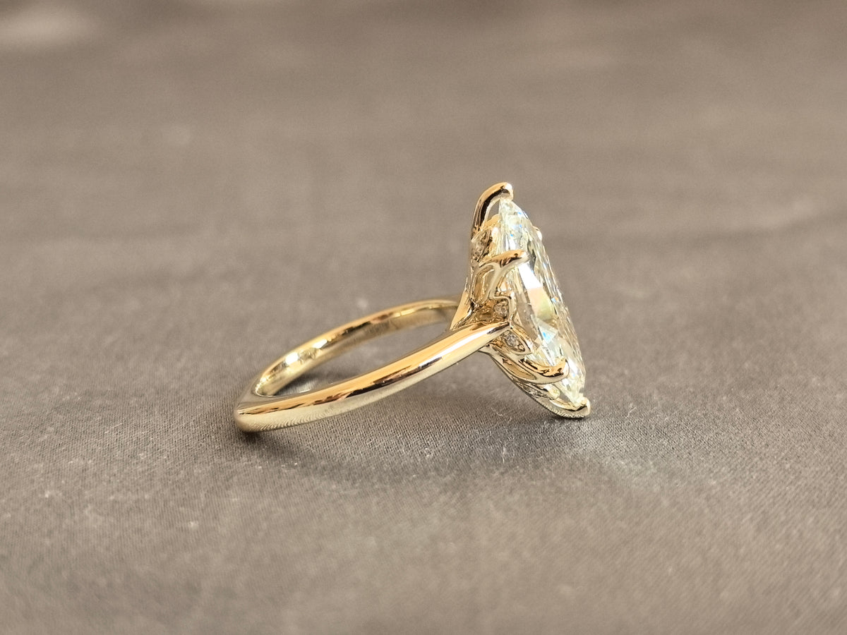 Juno Diamond PE-054 | Pear-Cut Lab-Grown Diamond 1-Stone Prong Ring Ring