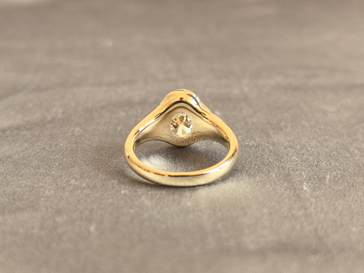 Juno Diamond OV-090 | 2 Carat Oval-Cut Lab-Grown Diamond Ring with Sculptural Bezel-Set Band Ring