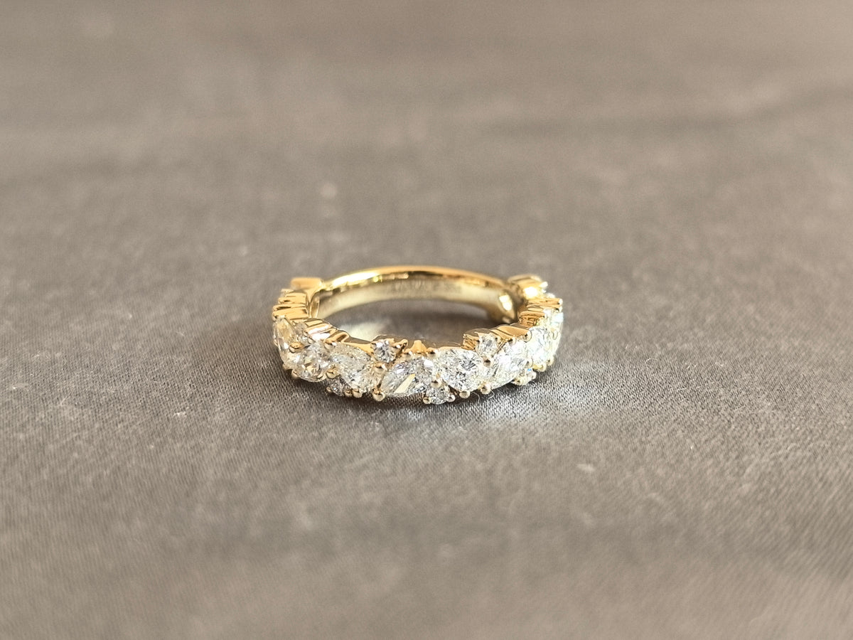 Juno Diamond MX-036 | Mixed-Cut Lab-Grown Diamond Ring with Prong-Set Continuous Cluster in Yellow Gold Ring