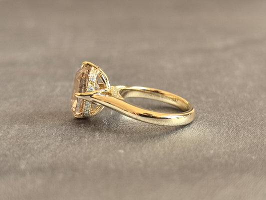 Juno Diamond MX-037 | Yellow Cushion-Cut Lab-Grown Diamond Ring with Continuous Halo Band in Yellow Gold Ring