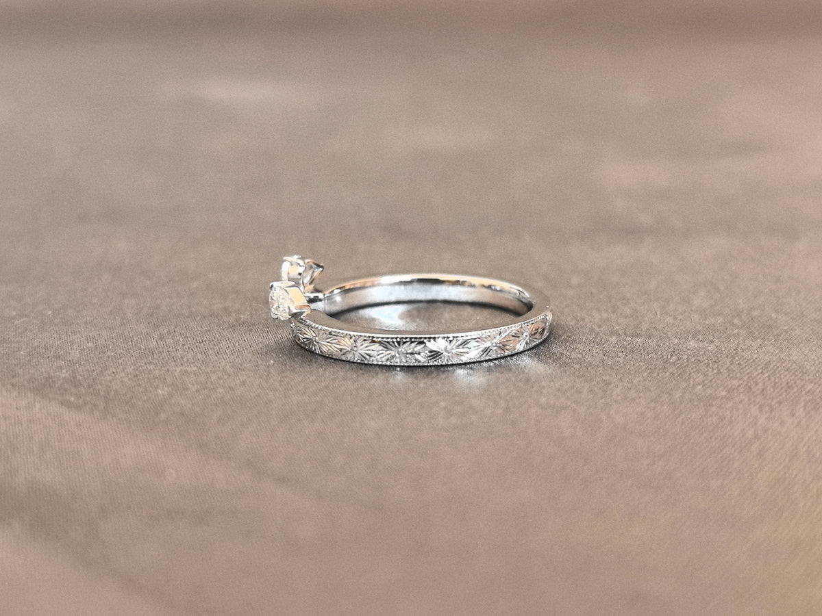 Juno Diamond PE-057 | Twin 0.10 Carat Pear-Cut Lab-Grown Diamond Floral-Engraved Open Ring Ring