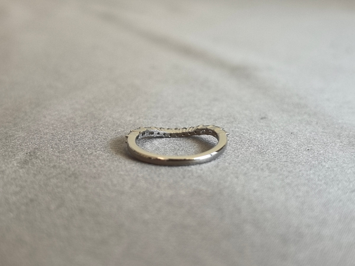 Juno Diamond MX-041 | Alternating Round and Emerald-Cut Lab-Grown Diamond Tapered Band Ring Ring