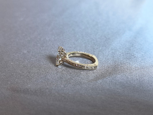 Juno Diamond OV-096 | 2.5 Carat Oval Lab-Grown Diamond Ring with Engraved Split Shoulders and Milgrain Edges Ring
