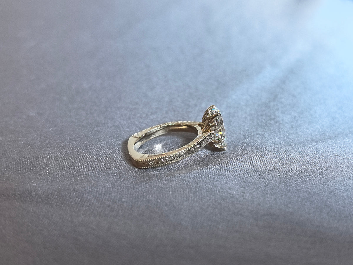 Juno Diamond OV-096 | 2.5 Carat Oval Lab-Grown Diamond Ring with Engraved Split Shoulders and Milgrain Edges Ring