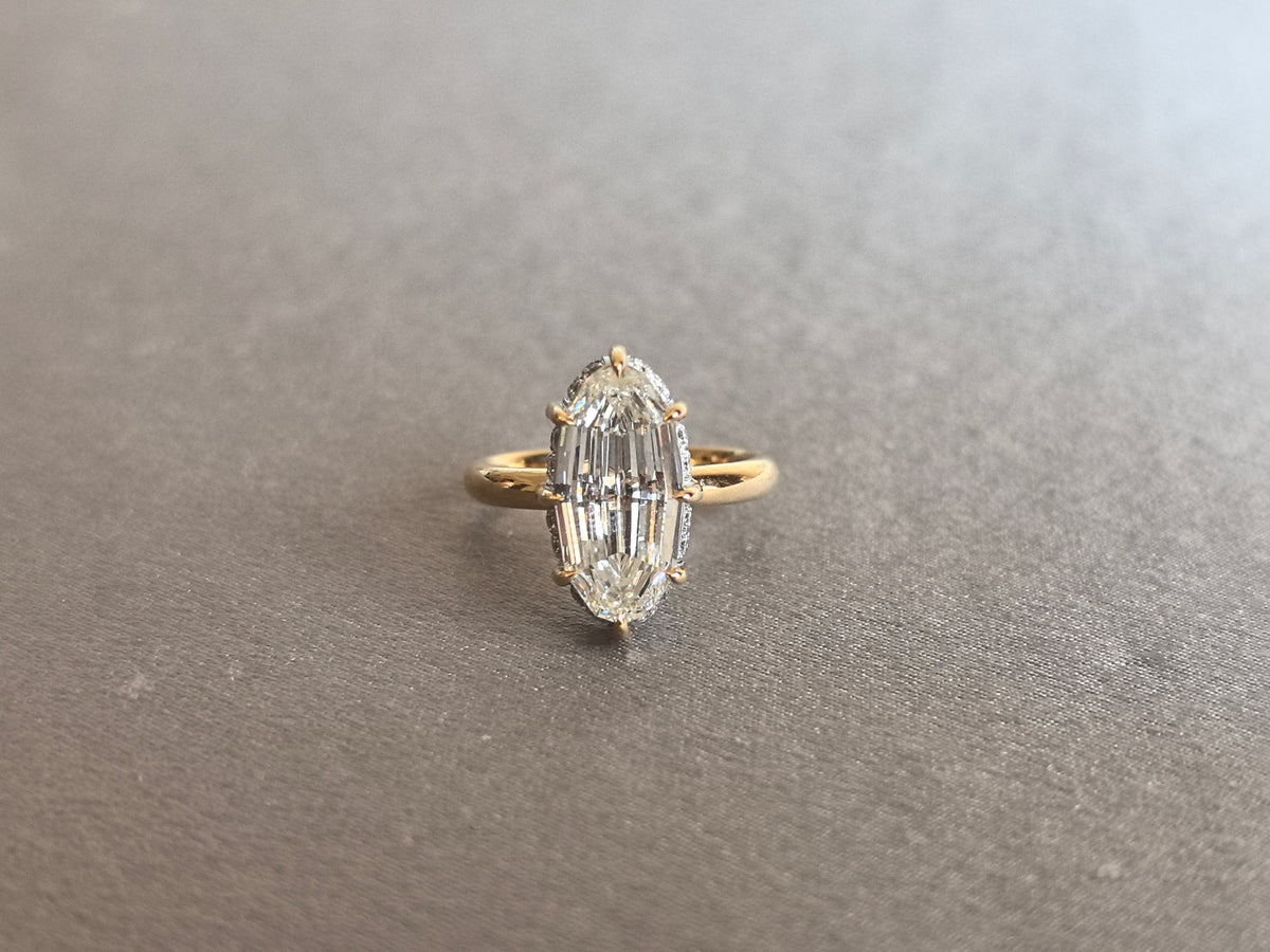 Juno Diamond OV-097 | 3.5 Carat Step-Cut Oval Lab-Grown Diamond Pavé-Gallery Ring Ring