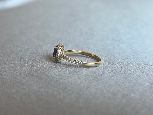 Juno Diamond OV-098 | Purple Oval-Cut Sapphire Diamond Halo and Pavé Band Ring Ring