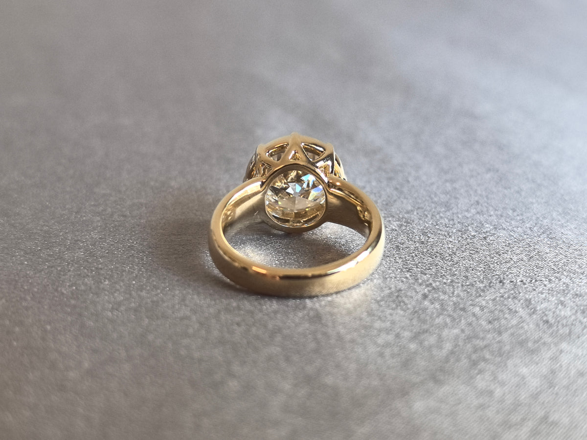 Juno Diamond RO-068 | 5 Carat Old European-Cut Lab-Grown Diamond Petal Basket Ring Ring