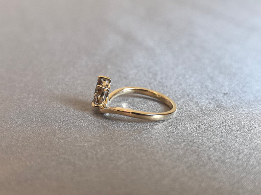 Juno Diamond PE-059 | 1 Carat Champagne Pear-Cut Lab-Grown Diamond Tulip Basket Ring Ring
