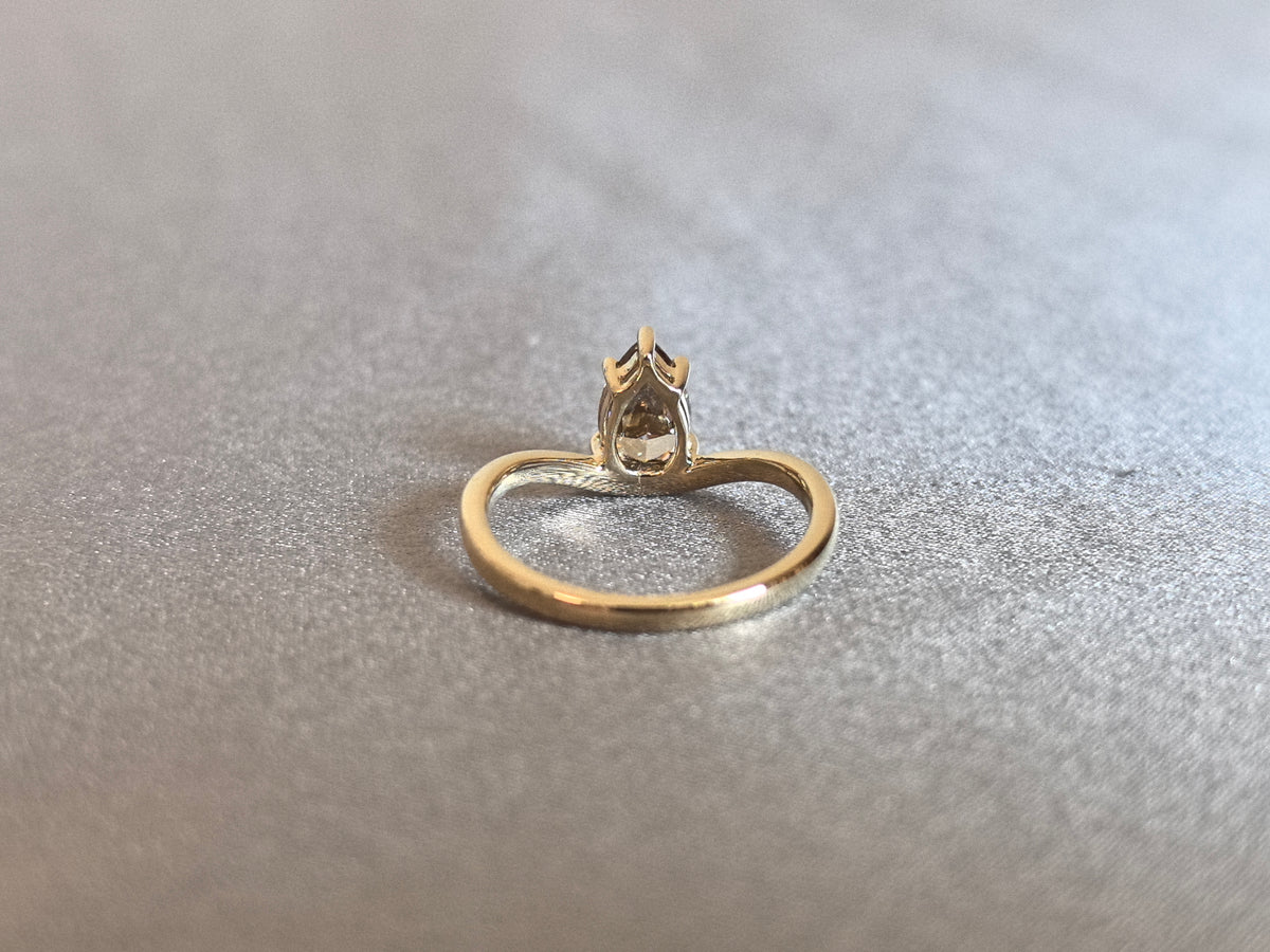 Juno Diamond PE-059 | 1 Carat Champagne Pear-Cut Lab-Grown Diamond Tulip Basket Ring Ring