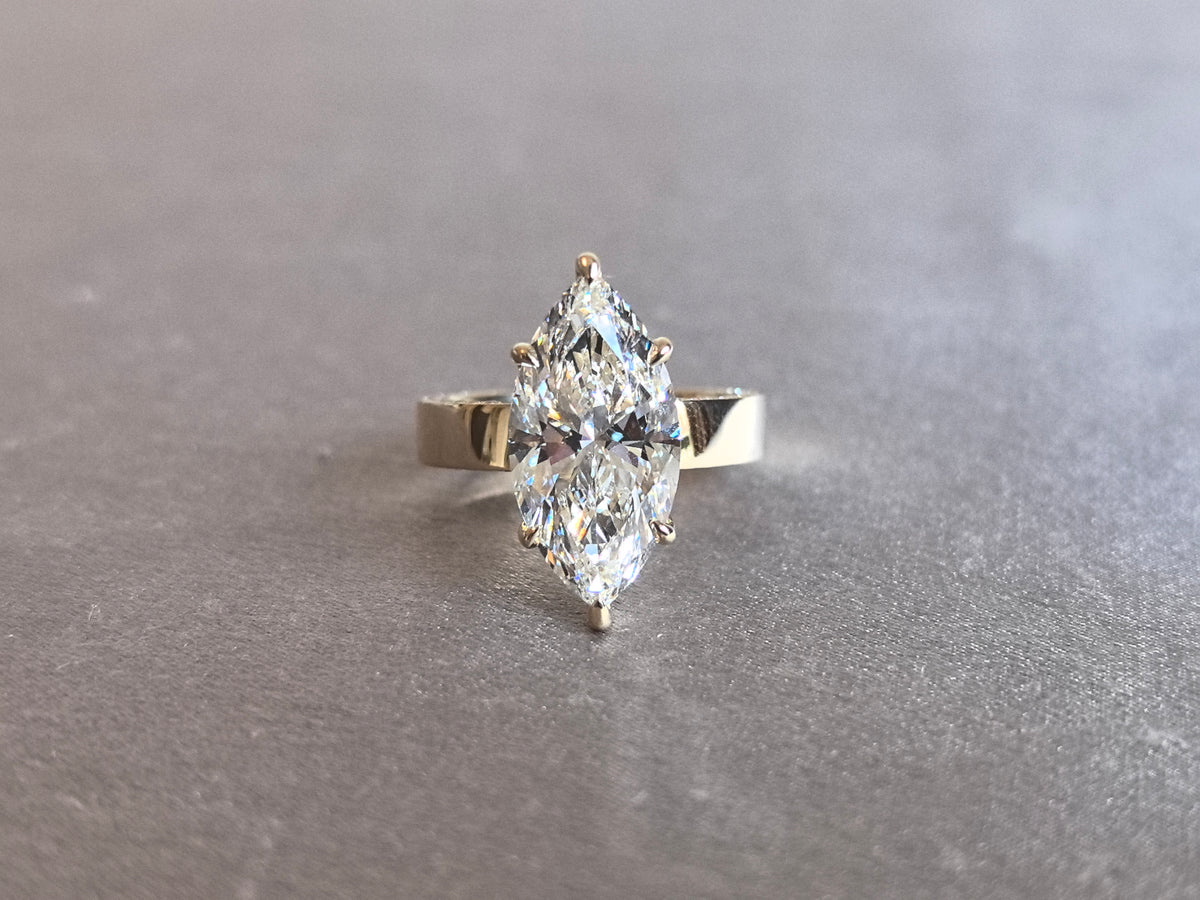 Juno Diamond MA-092 | 6 Carat Marquise-Cut Lab-Grown Diamond Pavé-Edge Wide Band Ring Ring
