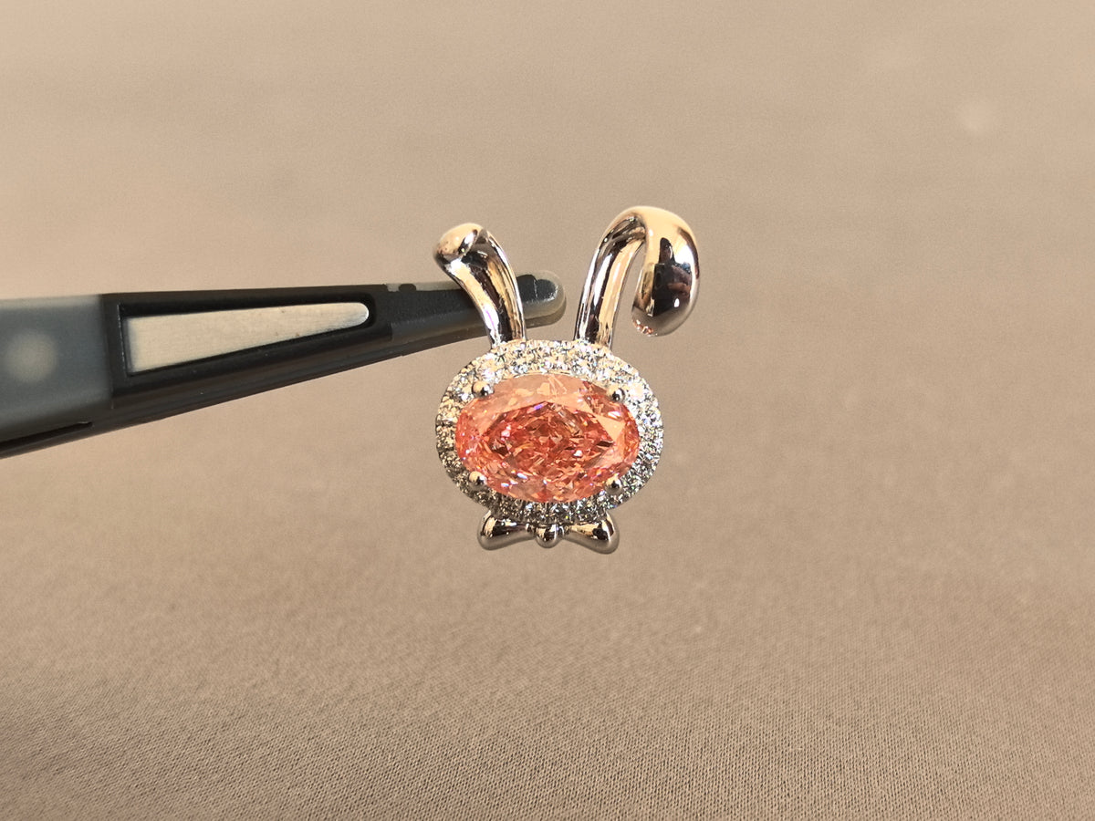 Juno Diamond P-024 | 3 Carat Pink Oval Lab-Grown Diamond Rabbit-Ear Halo Pendant Pendant