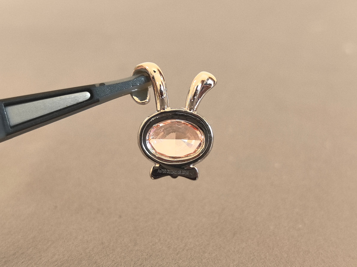 Juno Diamond P-024 | 3 Carat Pink Oval Lab-Grown Diamond Rabbit-Ear Halo Pendant Pendant