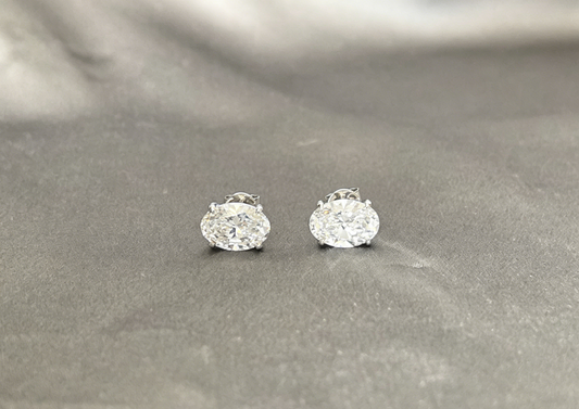 E-011|Oval Cut Lab Diamond Stud Earrings | Four-Prong Solitaire Setting |Minimalist Everyday Wear