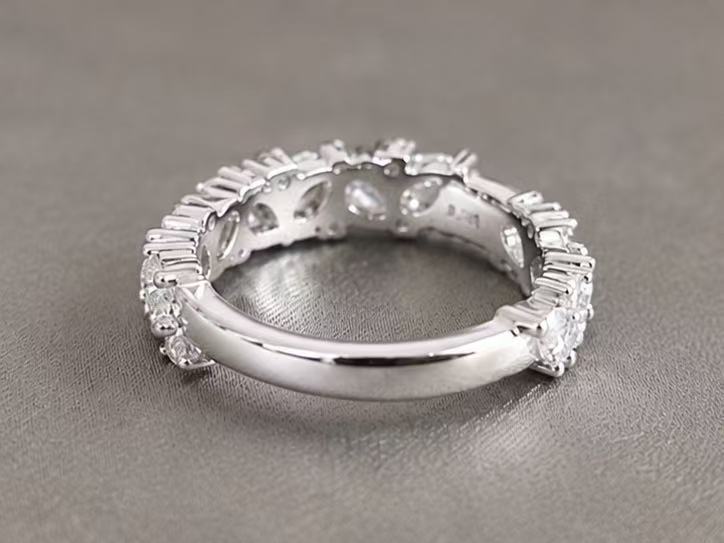 MX-047 | Mixed-Cut Lab-Grown Diamond Continuous Cluster Band in White Gold