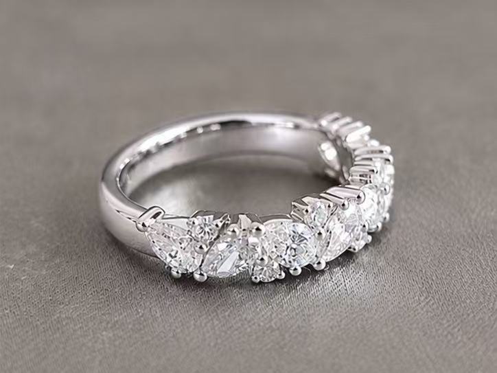 MX-047 | Mixed-Cut Lab-Grown Diamond Continuous Cluster Band in White Gold