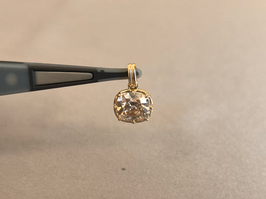 Juno Diamond P-018 | 2.5 Carat Champagne Cushion Lab-Grown Diamond Pendant With Double-Bail Accent