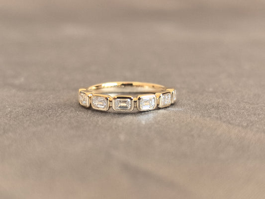 Juno Diamond AC-017 | Five-Stone Full-Bezel Asscher Lab-Grown Diamond Band in Yellow Gold