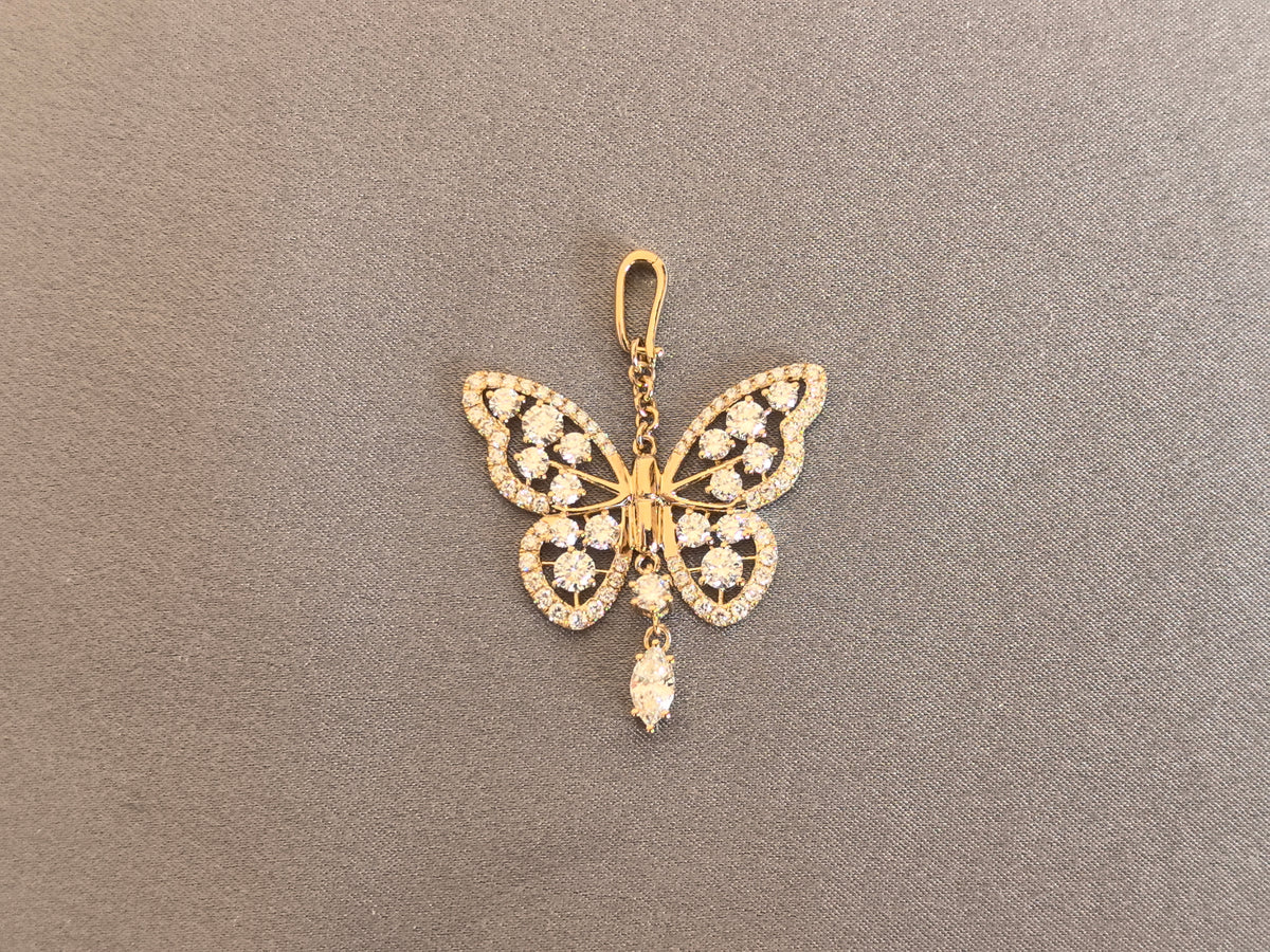 Juno Diamond P-019 | Butterfly Pavé Pendant With Round Lab-Grown Diamonds and Marquise Drop