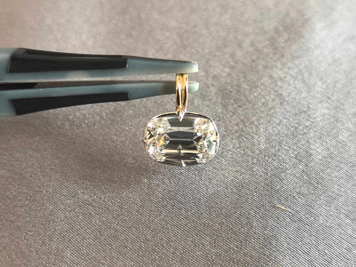 Juno Diamond P-017 | 3 Carat Cushion-Cut Lab-Grown Diamond Partial-Bezel Pendant With Segmented Round Diamond Accents