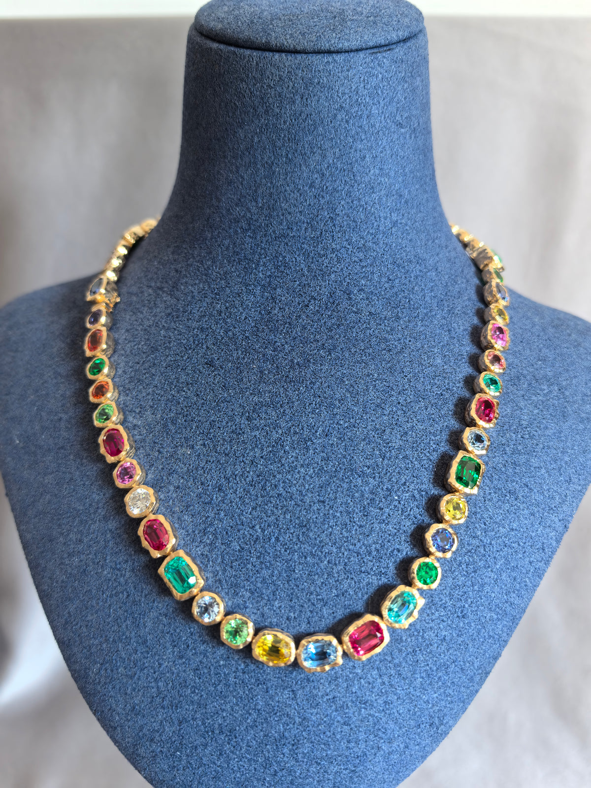 Juno Diamond N-027 | Pink Mixed-Cut Lab-Grown Diamond Full Bezel Setting Bezel Necklace