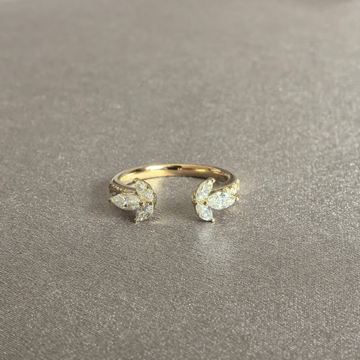 Juno Diamond MA-050 | Open Bypass Cluster Marquise-Cut and Round-Cut Lab-Grown Diamond Ring in Yellow Gold