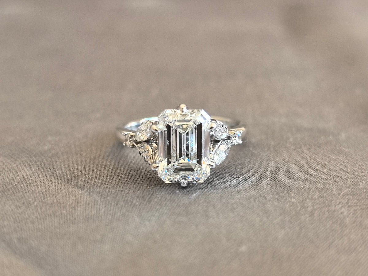 Juno Diamond EM-030 | Emerald-Cut Lab-Grown Diamond White Gold Ring With Marquise And Round Side Stones
