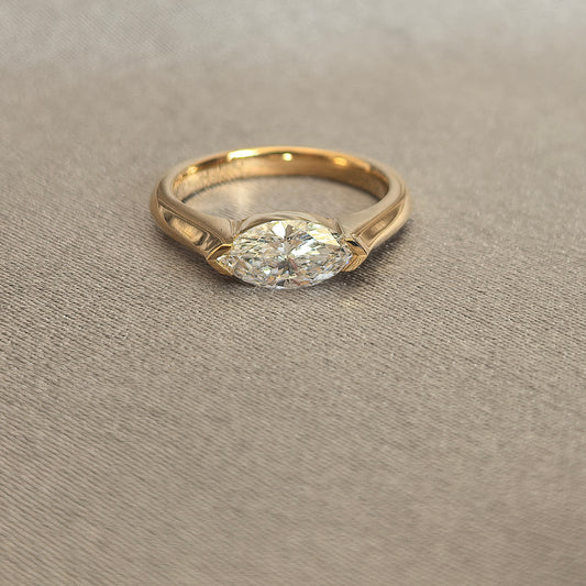 Juno Diamond MA-049 | 1 Carat Marquise-Cut Lab-Grown Diamond Partial Bezel Yellow Gold Ring