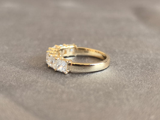 Juno Diamond PR-016 | Five-Stone Princess-Cut Lab-Grown Diamond Ring In Yellow Gold