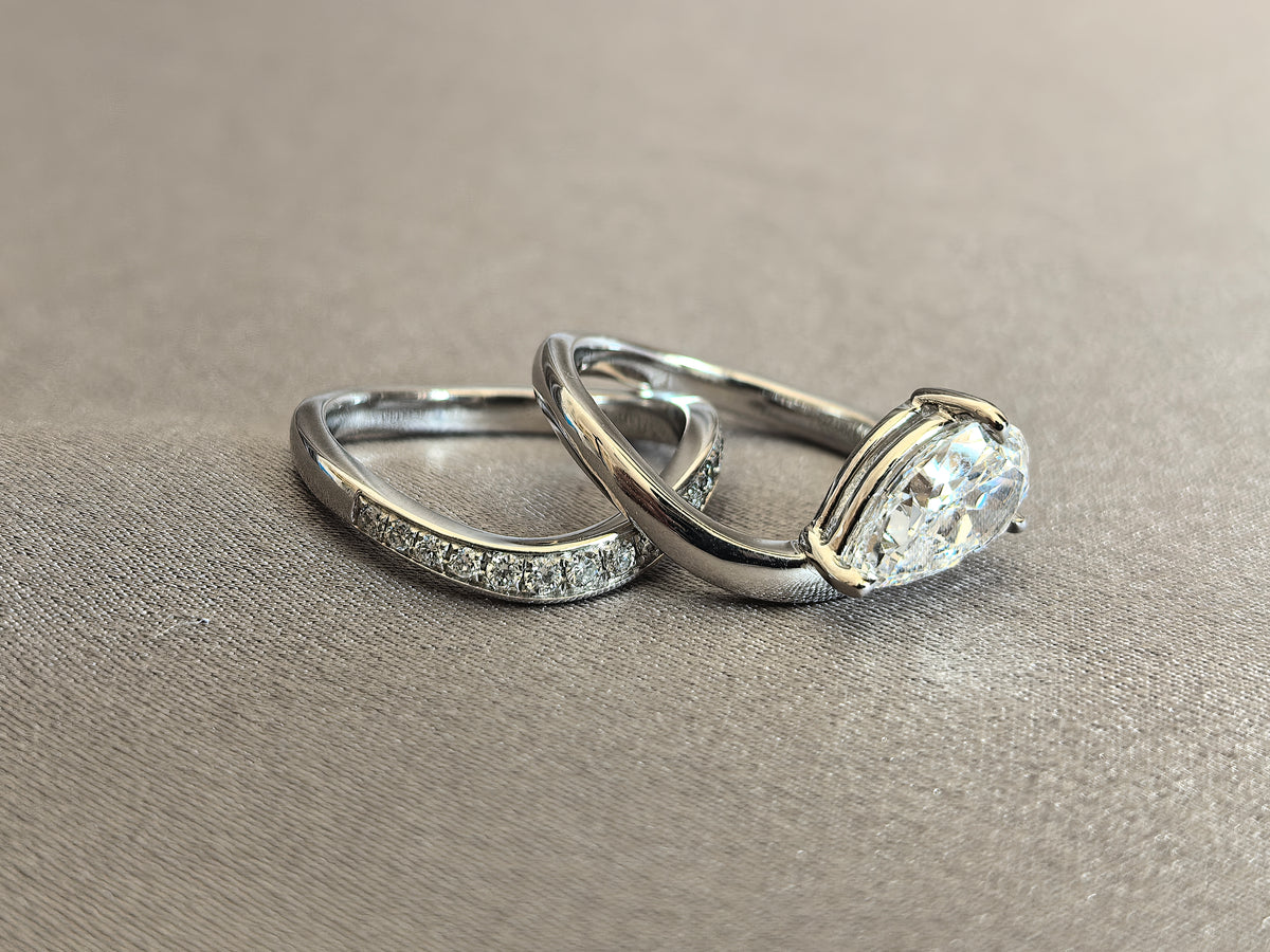 Juno Diamond PE-035 | Pear-Shaped Lab-Grown Diamond Ring With Curved Pavé Band