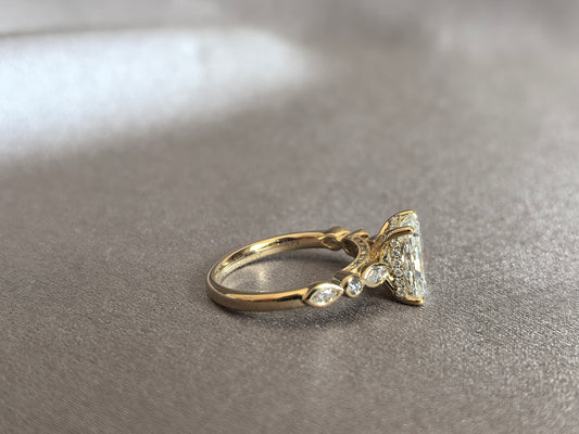 Juno Diamond RD-031 | 1 Carat Radiant-Cut Lab-Grown Diamond Halo Ring