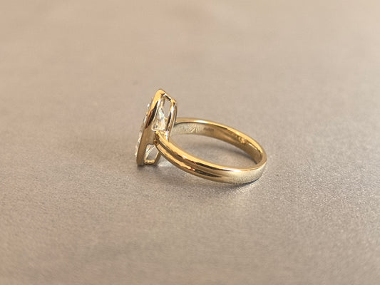 Juno Diamond MA-076 | 3 Carat Elongated Oval-Cut Lab-Grown Diamond Bezel Ring With Triple-Split Shank