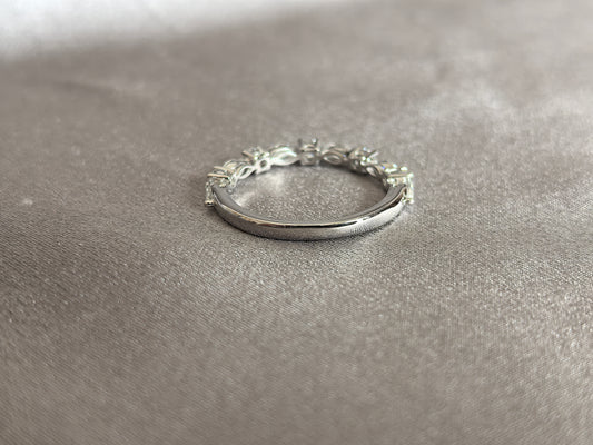 Juno Diamond MX-007 | Marquise-and-Round Lab-Grown Diamond Half-Eternity Ring in White Gold