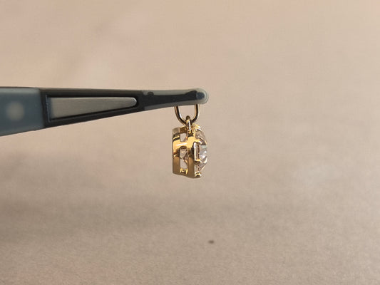 Juno Diamond P-018 | 2.5 Carat Champagne Cushion Lab-Grown Diamond Pendant With Double-Bail Accent