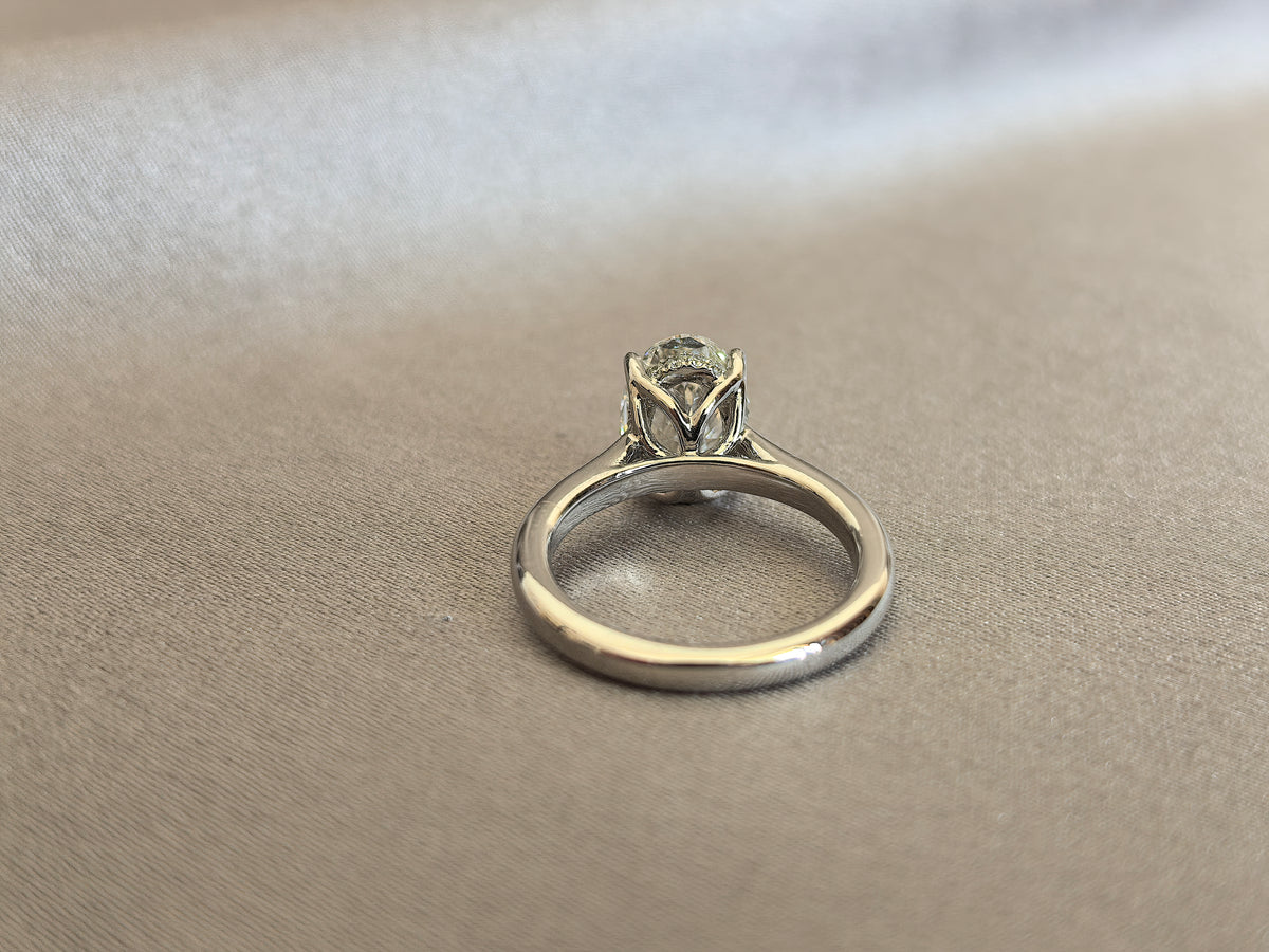 Juno Diamond OV-066 | 2 Carat Oval-Cut Lab-Grown Diamond High-Profile Solitaire Ring in White Gold