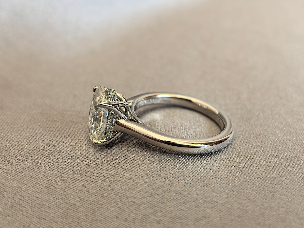 Juno Diamond OV-066 | 2 Carat Oval-Cut Lab-Grown Diamond High-Profile Solitaire Ring in White Gold