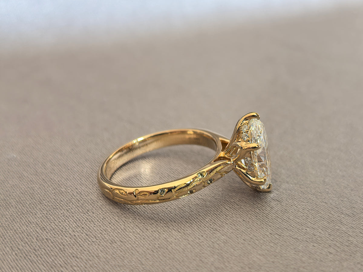 Juno Diamond MA-057 | 2 Carat Marquise-Cut Lab-Grown Diamond Pavé Band Prong Ring