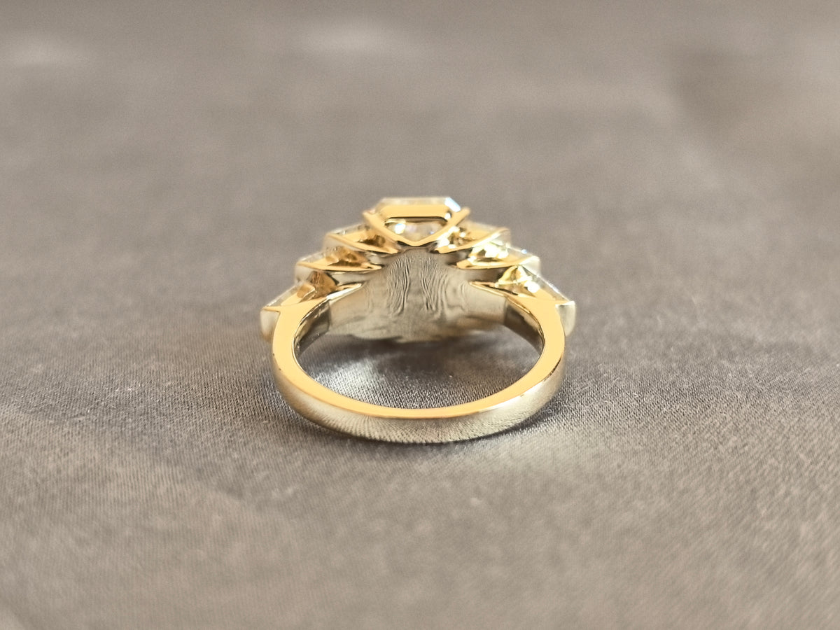 Juno Diamond EM-031 | Emerald-Cut Lab-Grown Diamond Ring With Vertical Tiered Baguette Halo In Yellow Gold
