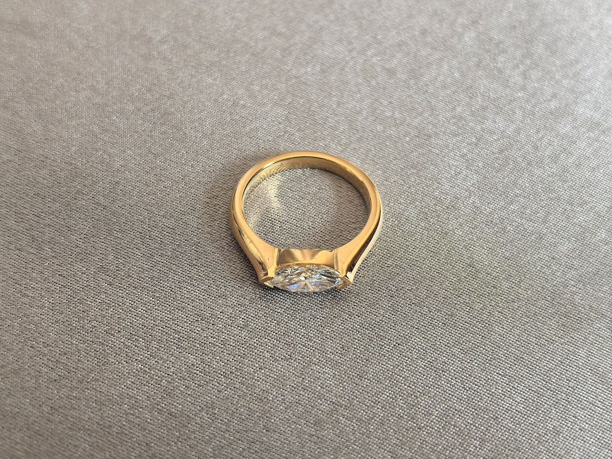 Juno Diamond MA-049 | 1 Carat Marquise-Cut Lab-Grown Diamond Partial Bezel Yellow Gold Ring