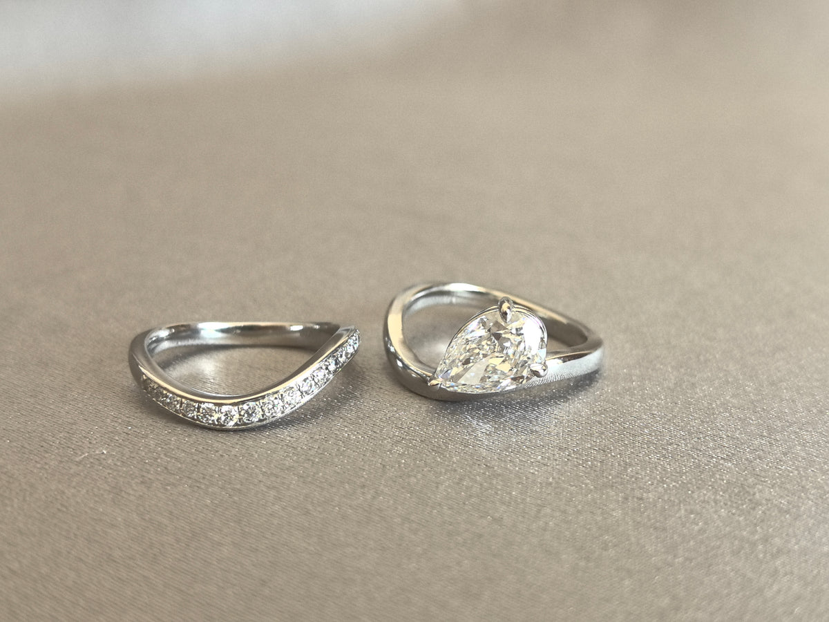 Juno Diamond PE-035 | Pear-Shaped Lab-Grown Diamond Ring With Curved Pavé Band