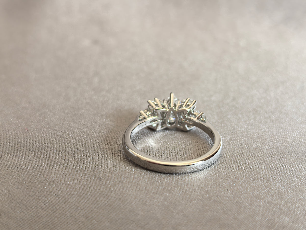Juno Diamond PE-034 | Pear-Cut Lab-Grown Diamond Three-Stone Ring With Marquise Flankers and Round Accent Cascade
