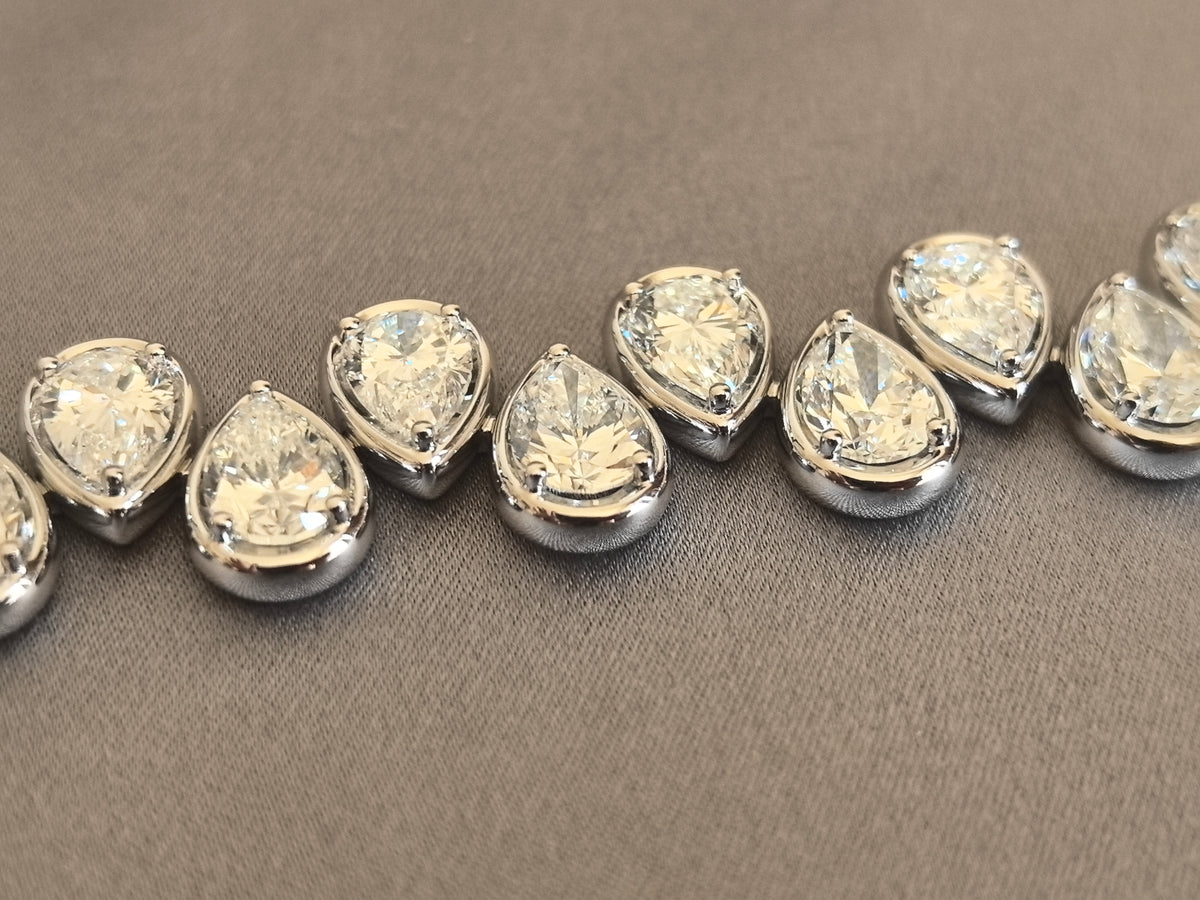 Juno Diamond B-046 | Pear And Round Mixed-Shape Lab-Grown Diamond Bezel Eternity Bracelet White Gold